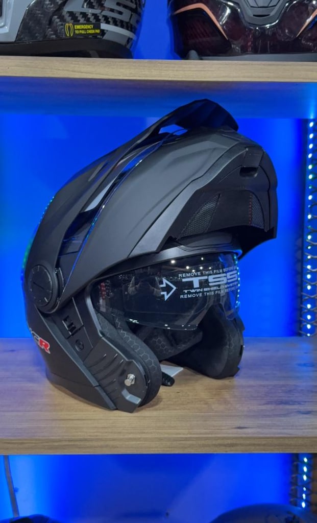 NCR Siyah Motosiklet Kaskı - 5