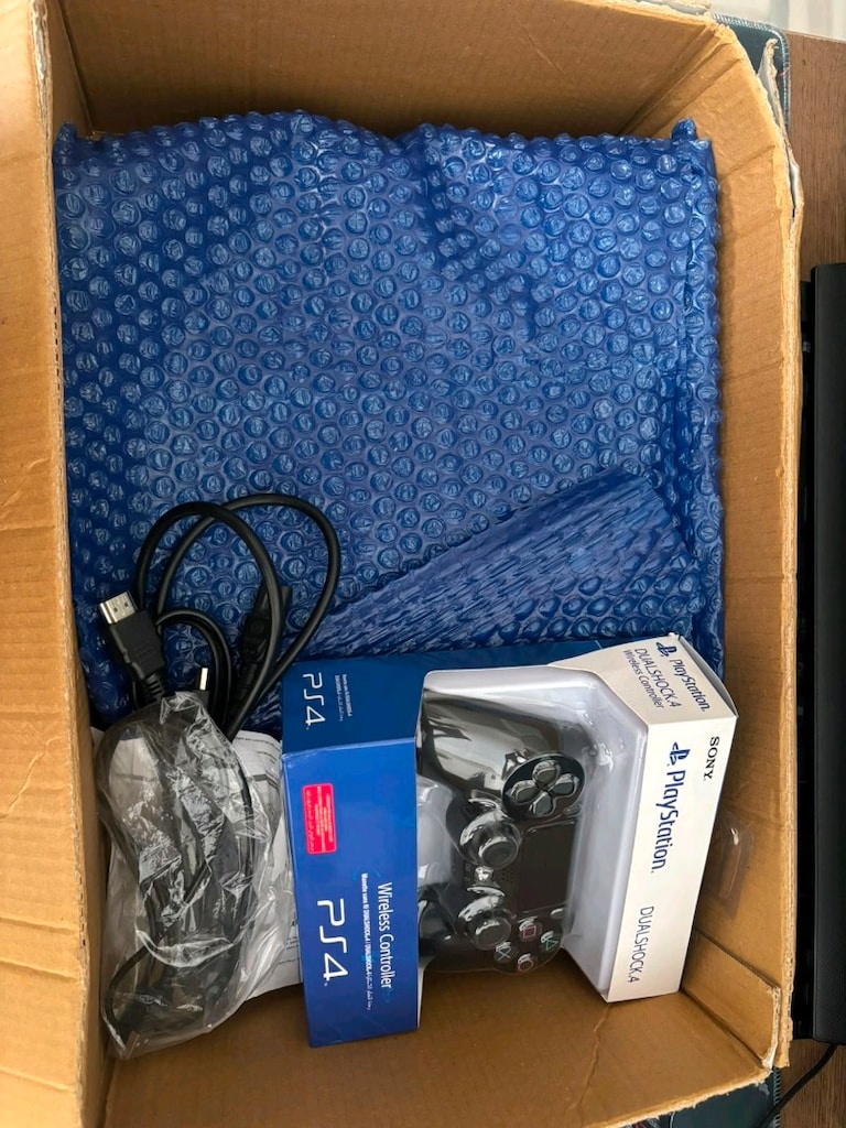ps4 slim - 5