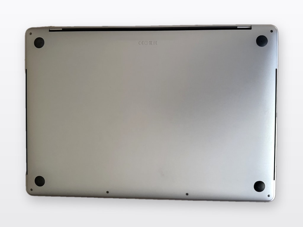 MacBook Pro 15" 2016 i7 2,9GHz 16GB 1TB SSD 4GB Ekran Kartı - 6