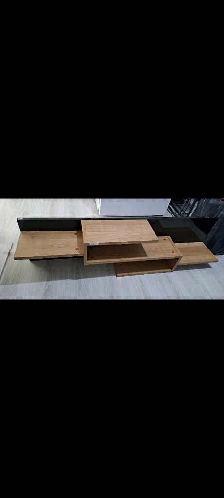 Modern raf , gözlü raf Mdf.marka 130 - 35 cm ölçülerde 800 tl - 5