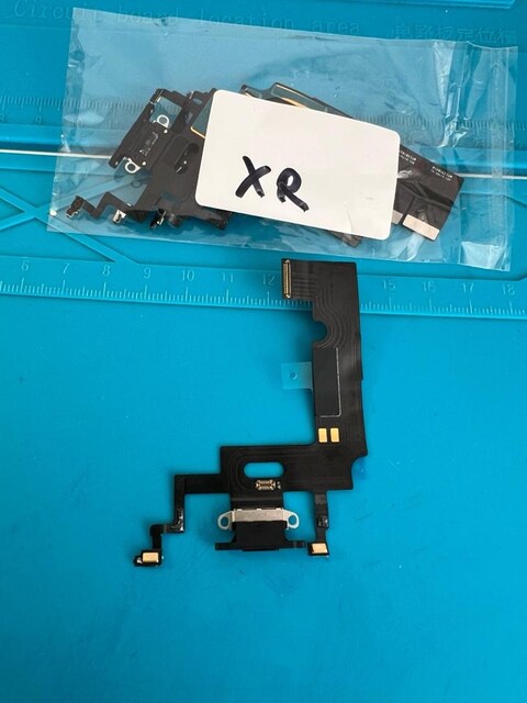 iPhone XR Orjinal Şarj Film Alt Mikrofon Siyah Flex