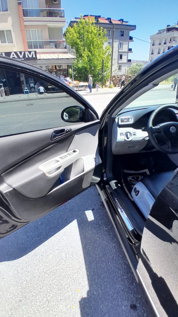 ACİL SATILIK 2005 PASSAT 2.0 FSI OTOMATIK - 2