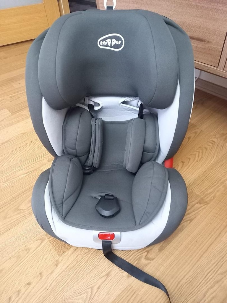 ISOFİXLİ BEBEK ARAÇ KOLTUĞU - 2