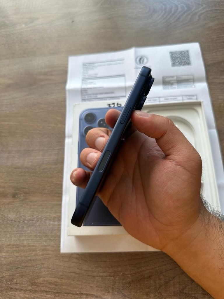 iPhone 17 Pro yurtiçi kutulu faturalı 22.5 ay garantili pil 100 - 6
