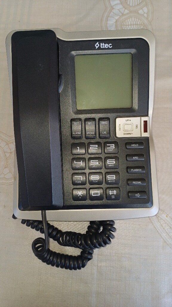 TELEFON - 4