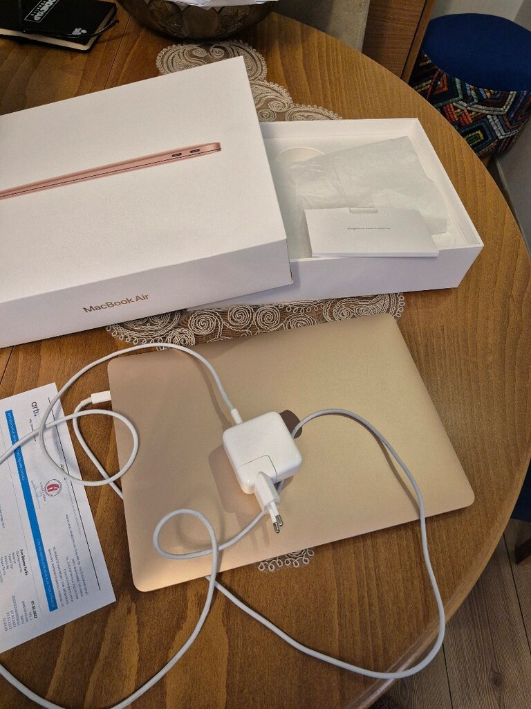 MacBook Air M1 256 GB 13" - 6