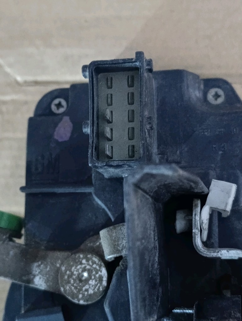 OPEL VECTRA B ORİJİNAL ÖN SAĞ KAPI KİLİDİ - 5