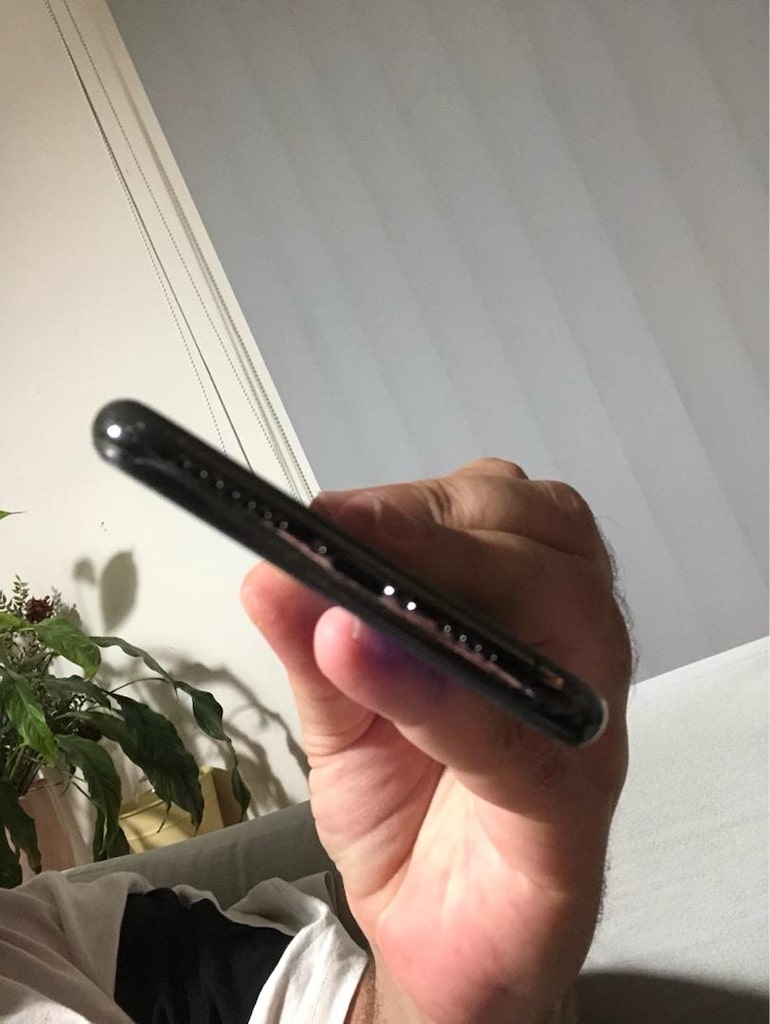 iPhone 11 Pro Max 64 GB - 6