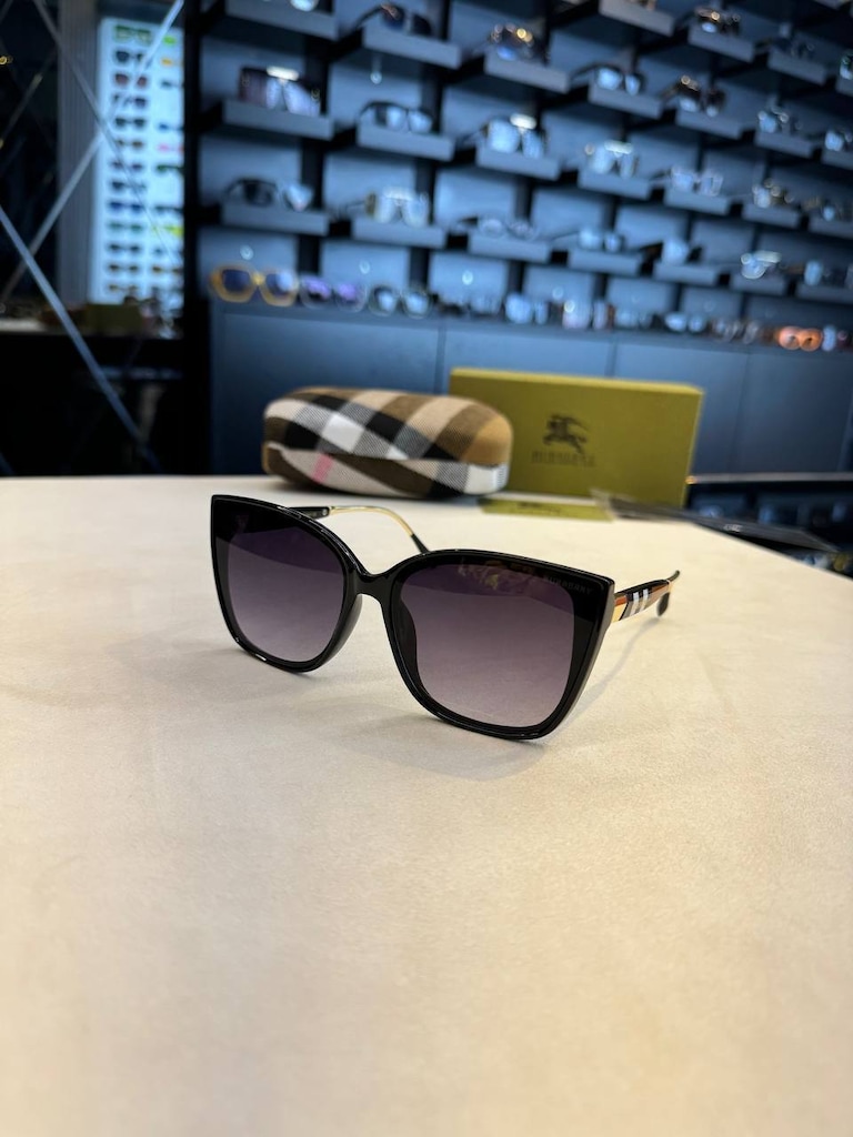 Burberry İthal Güneş Gözlükleri - 2