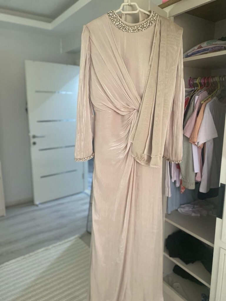 krem renk 40 42 beden abiye - 4