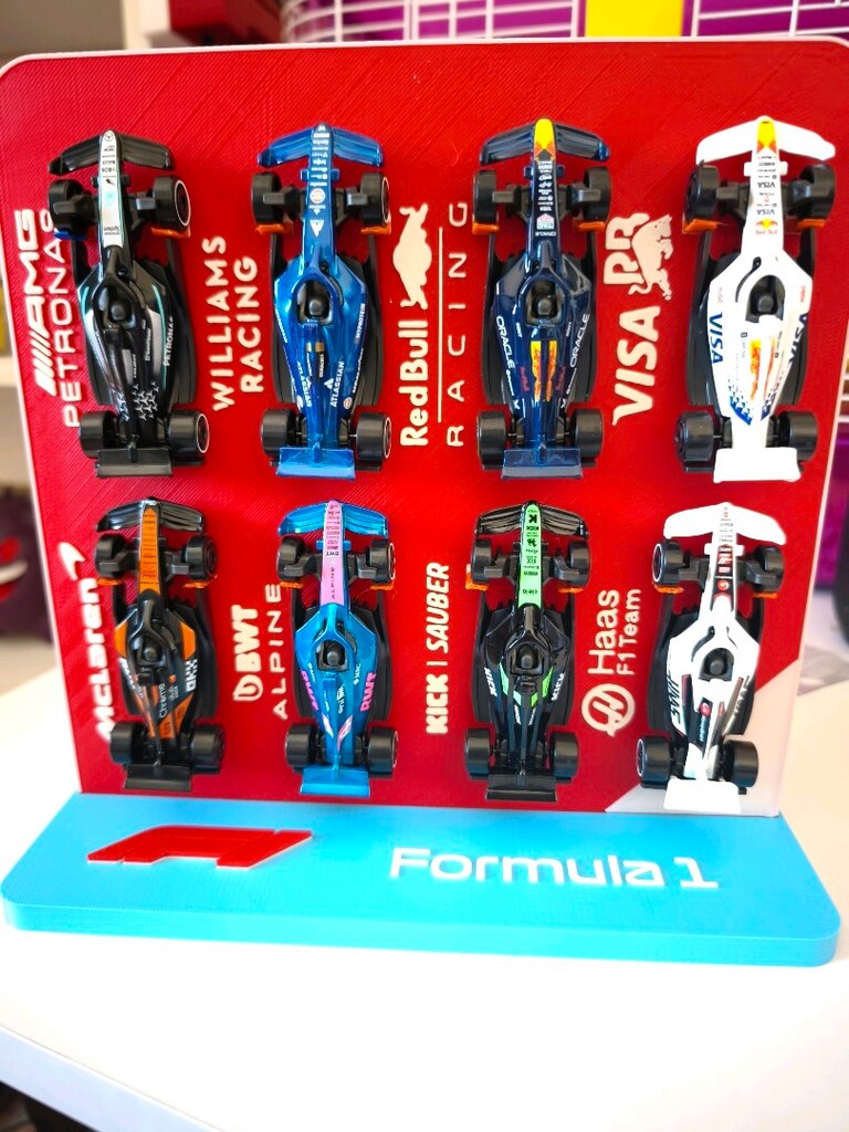 McLaren F1 team HotWheels - 2