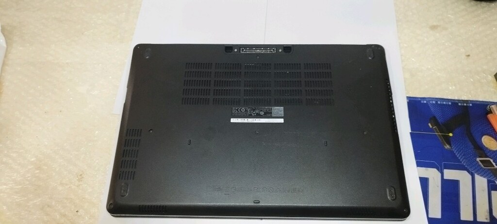 Dell Latitude E5570 intel İ7-6600U +İntel 256gb nvme m.2 SSD+ 8gb DDR4 - 5