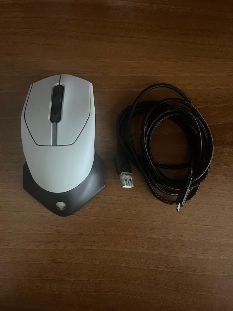 Alienware 610M mouse - 2