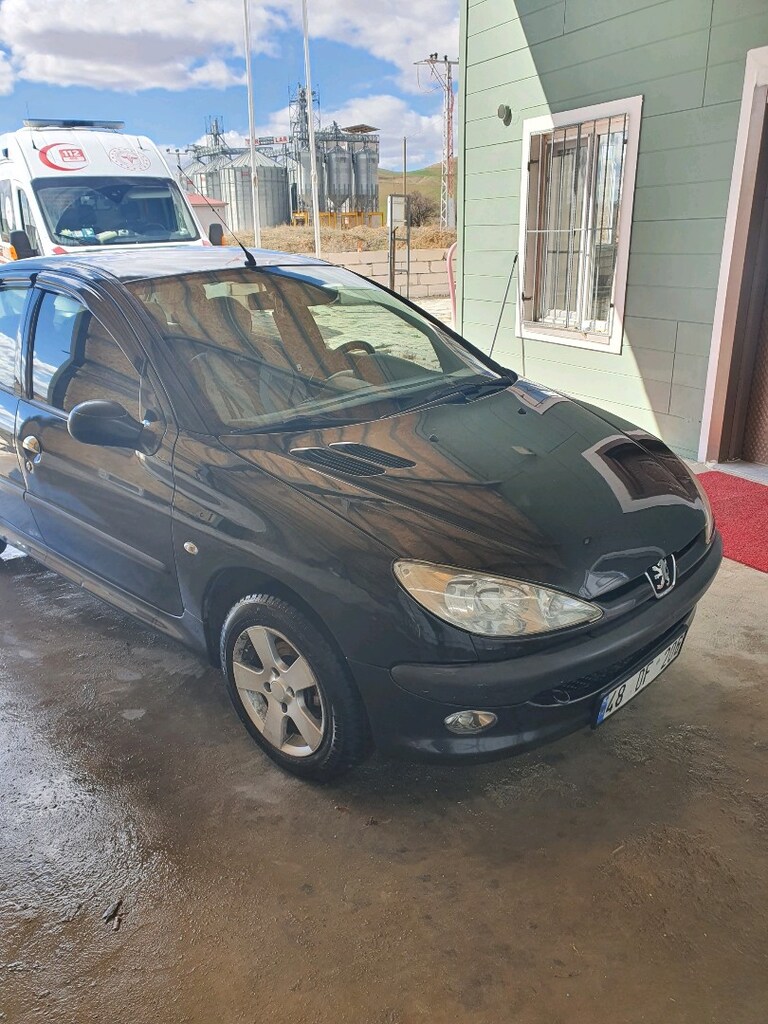 Değişensiz Pejo 206 Düşük KM 2007Model - 3