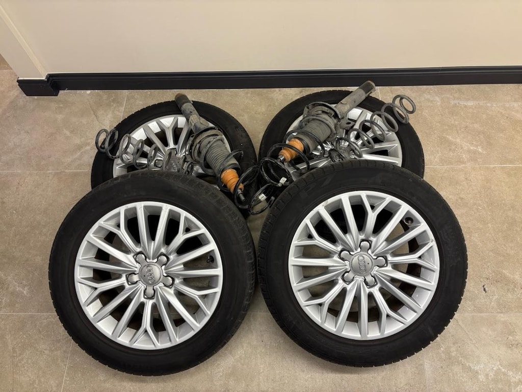Audi A3 Orjinal Çelik Jant Lastik ve Amörtüzör - 13