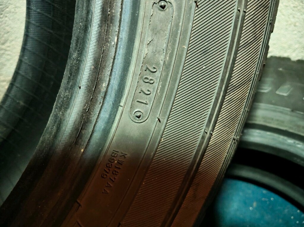 235.65.16 C 12 kat falken lastik 2 adet - 2