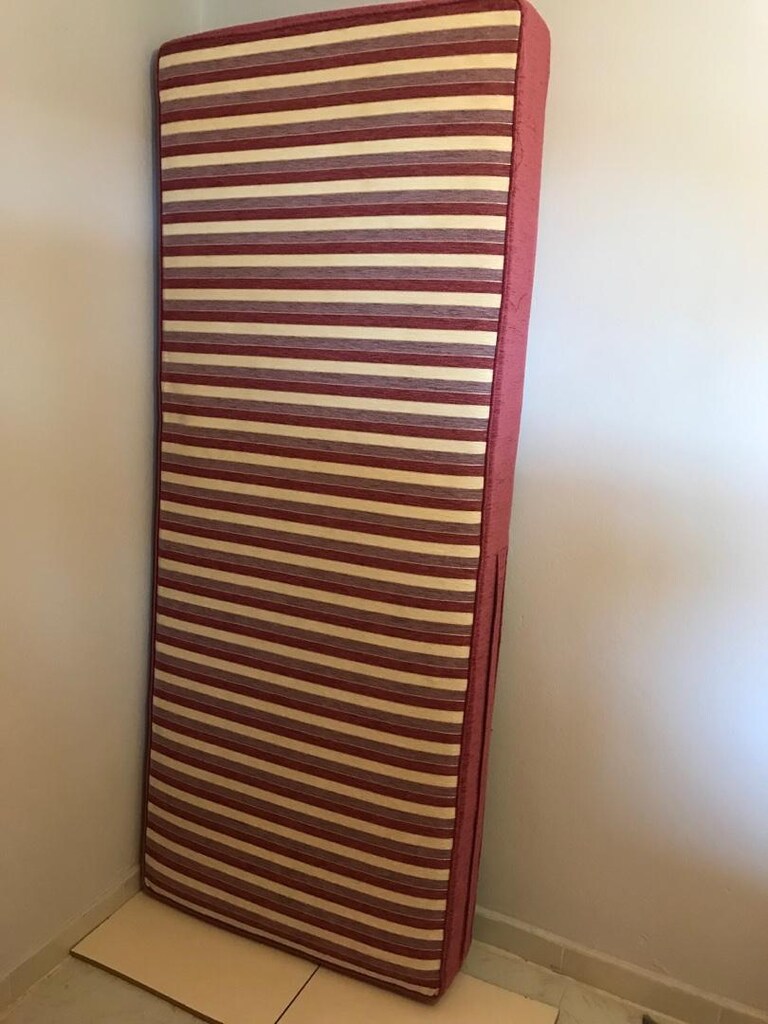 Yatak 90x190 yer Ürkmez - 3