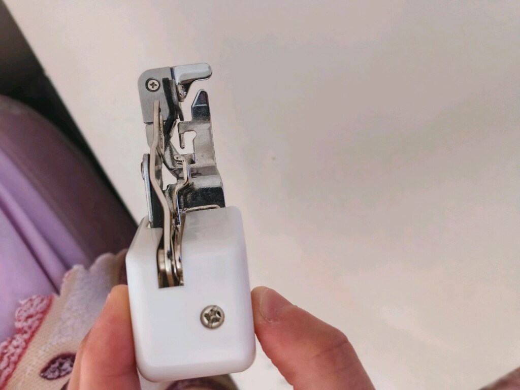 ev tipi dikiş makinesi bıçaklı ovarlok ayağı - 4