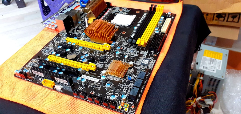 Socket AM3 FOXCONN A7DA-S 3.0 NVMe M.2 SSD BIOS DESTEKLİ ANAKART - 5
