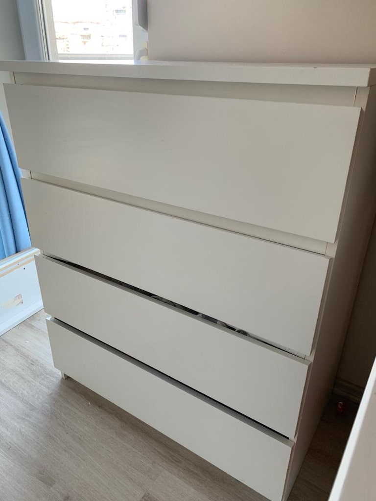 IKEA 4 çekmeceli şifonyer