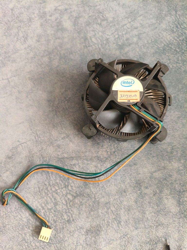 Intel İşlemci Fan ve Soğutucu Blok - 4