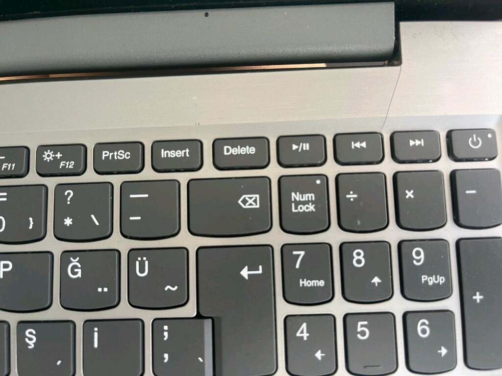 Lenovo notebook - 3