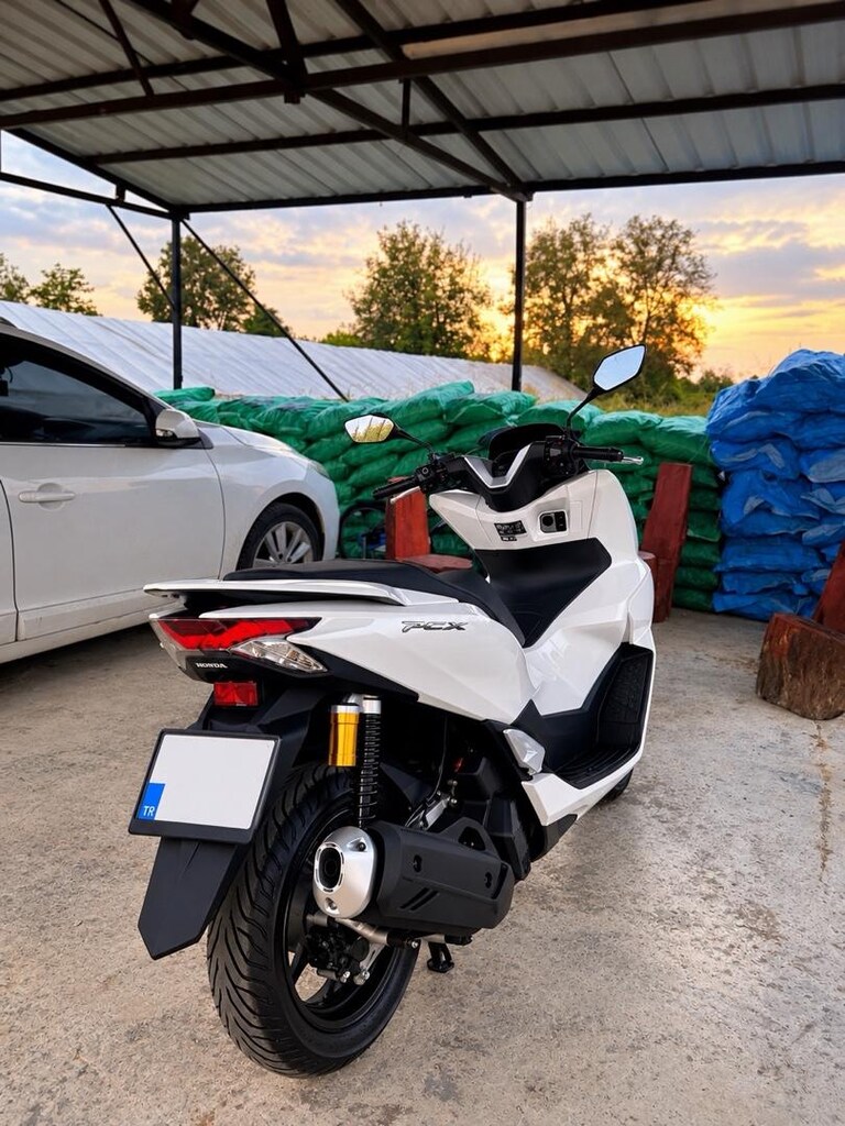 Honda Pcx 2026 150 km - 2