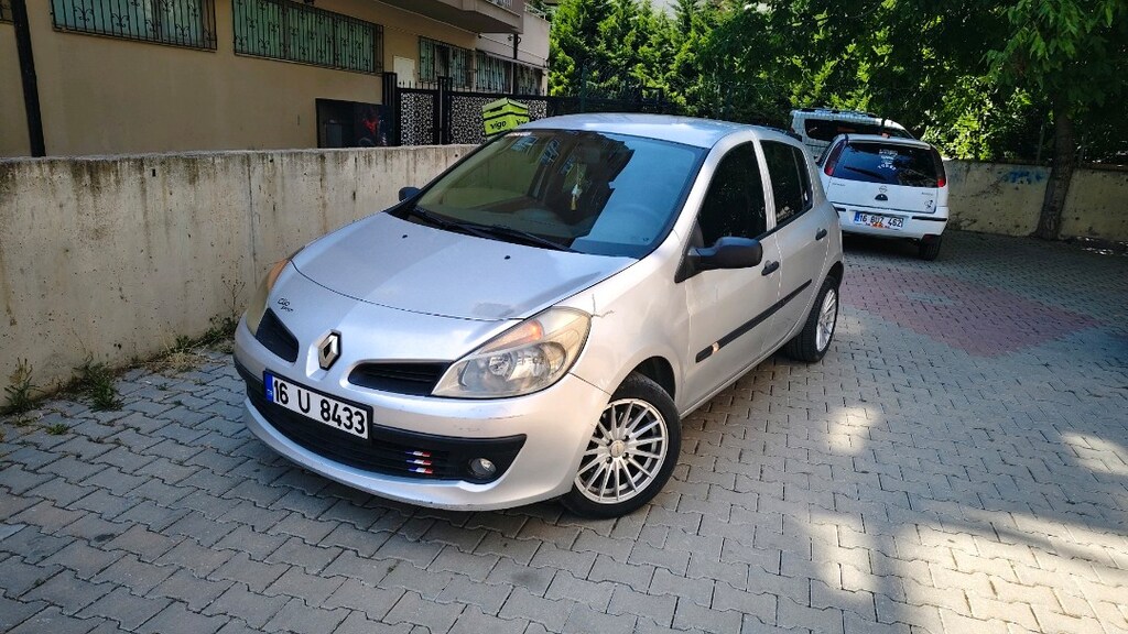 Deginşensiz Clio Temiz Masrafsız - 19