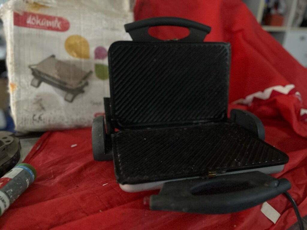 ARZUM AR213 TOST MAKİNASI - 5