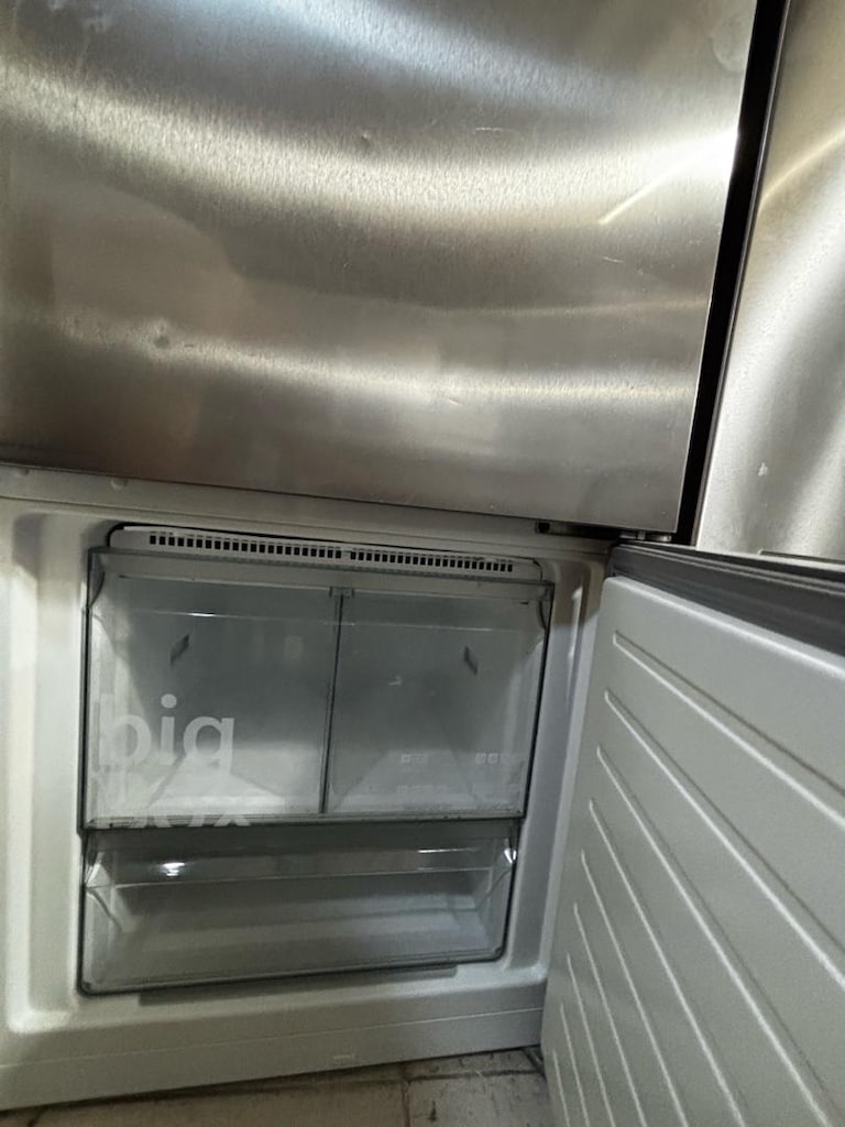 Siemens 550 L İnox Buzdolabı - Garantili Nakliye Kurulum Ücretsiz - 3