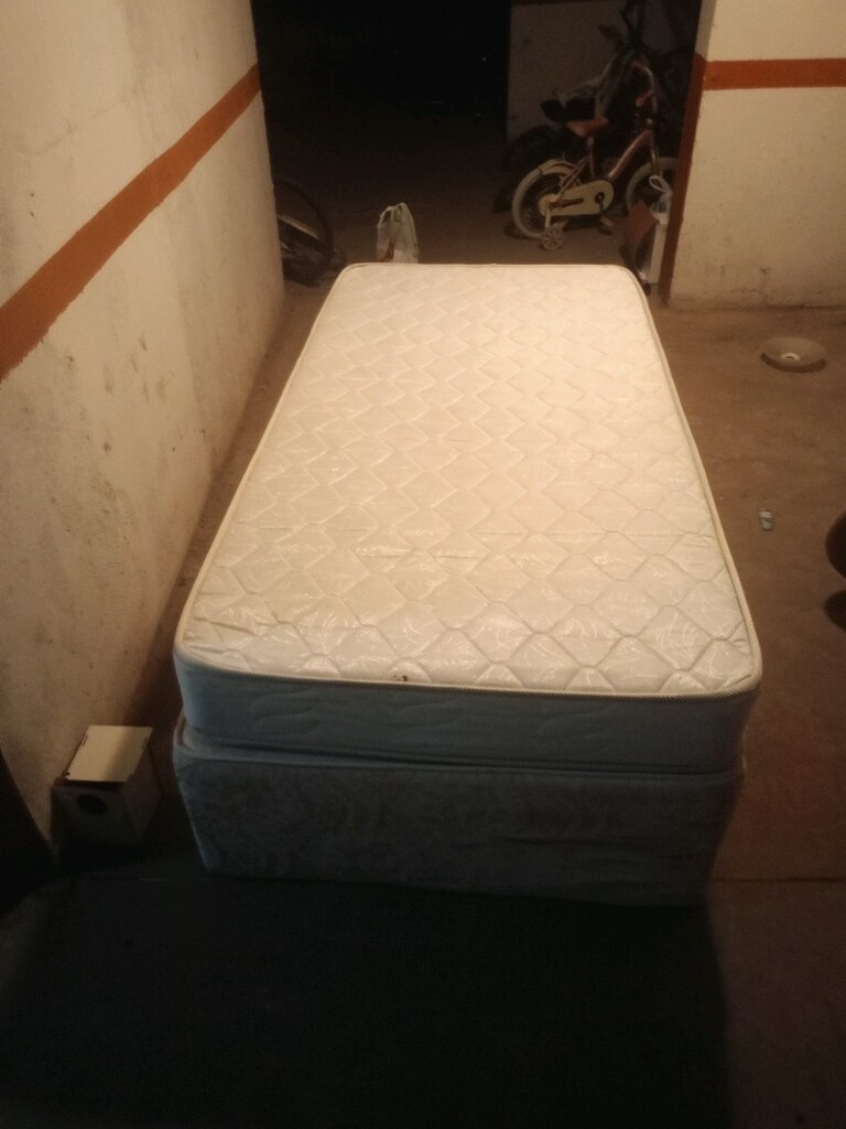 tek kişilik baza yatakla beraber - 2