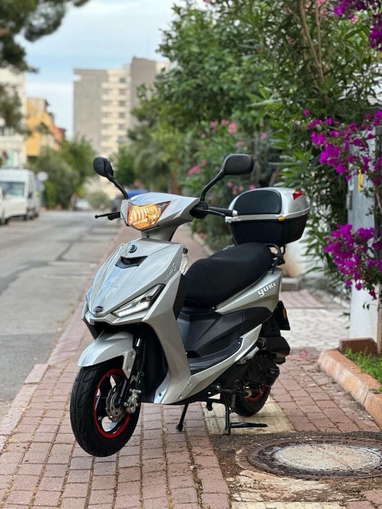 2022 çıkışlı yuki CasperS 50cc 10.000 kmde servis bakımlı