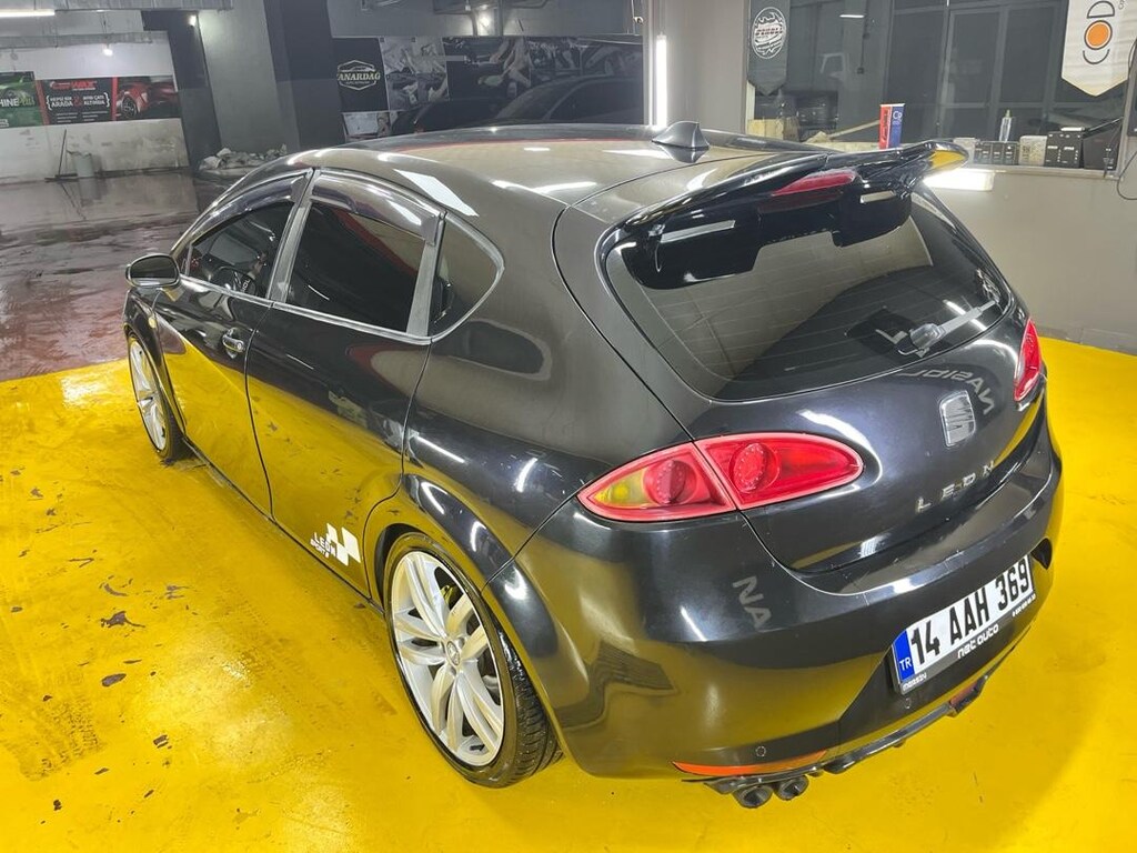 SEAT LEON STYLANCE 1.6 - 12