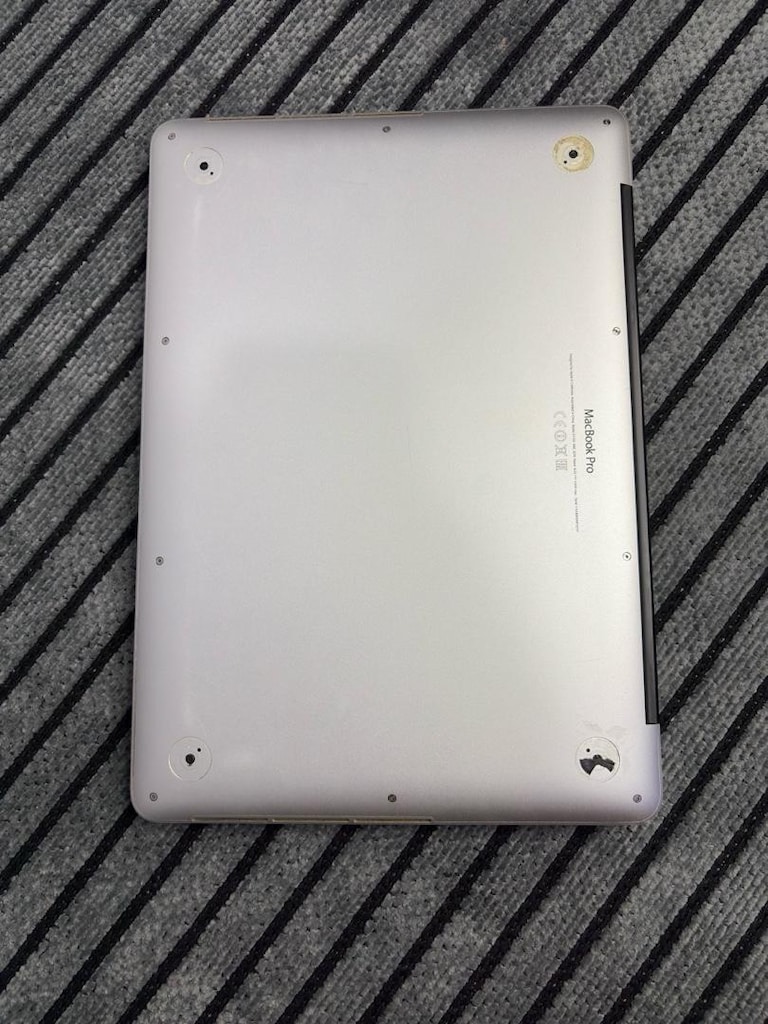 Satılık Kutulu MacBook Pro 13" (2013) - SSD'li seri cihaz - 2