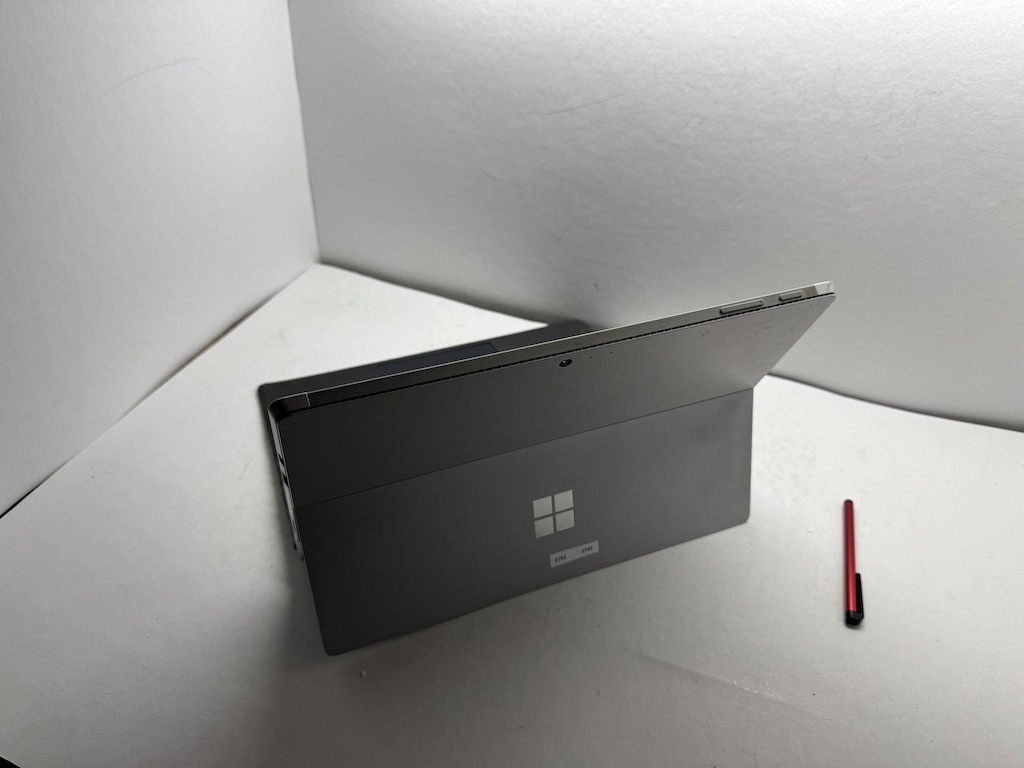 SURFACE İ5 6. NESİL 8 GB RAM 256 NVME DOKUNMATİK + KALEM - 10