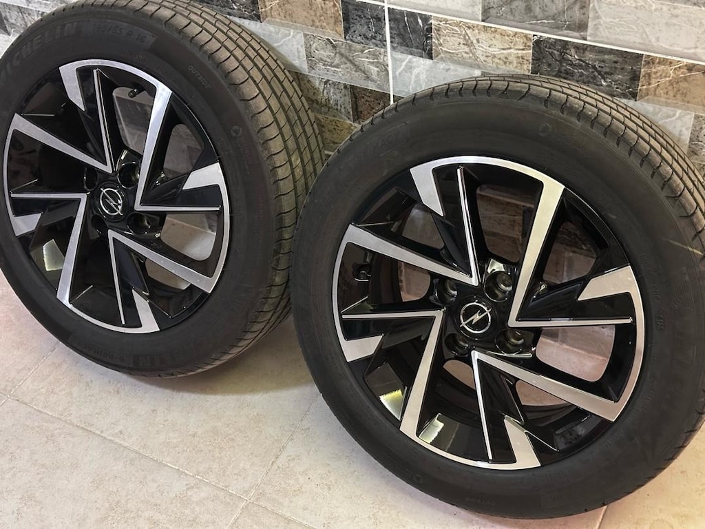2025 orjinal corsa f gs fabrika jant lastik sıfır orjinal - 2