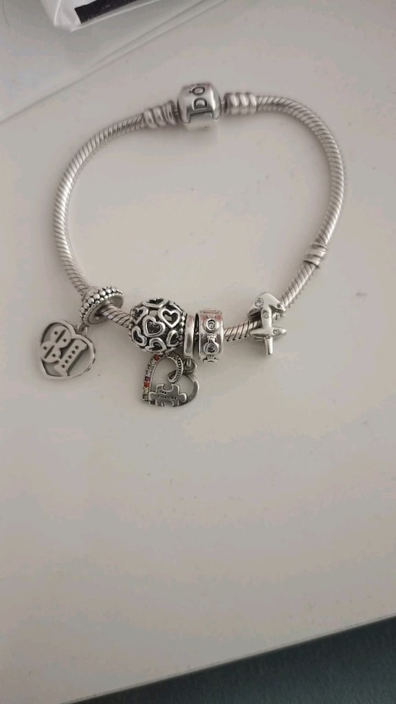 Pandora bileklik