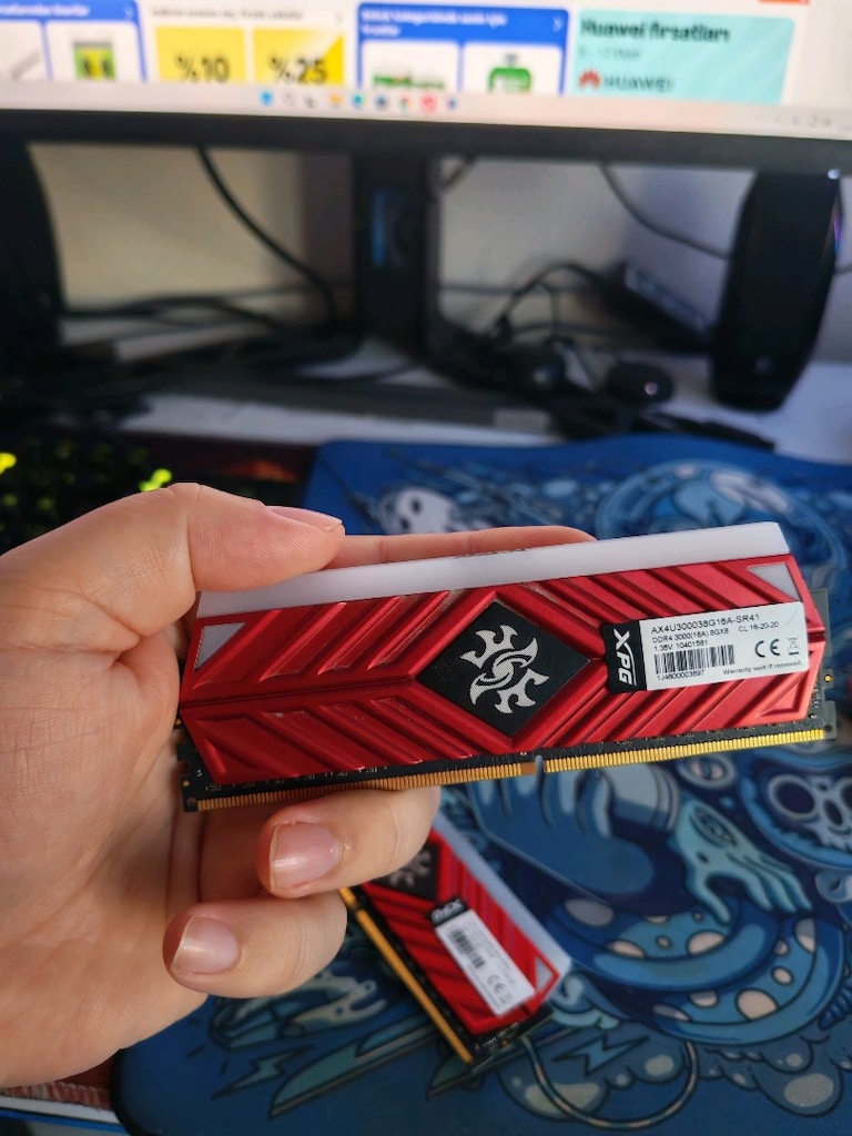XPG 8GB DDR4 3000MHZ RGB RAM - 2
