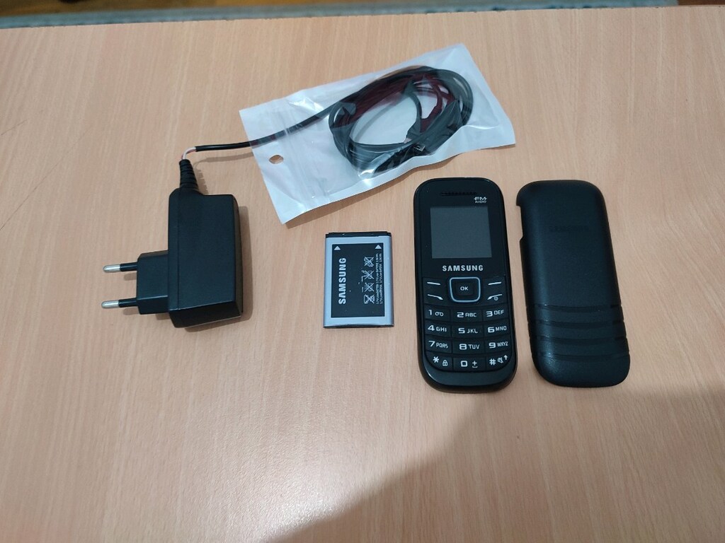 Samsung tuşlu telefon (sıfır) orjinal | Türkiye'deki İkinci El Eşyaları ...
