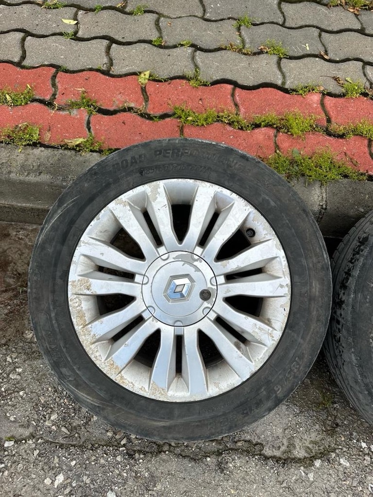 185/60/15 Renault Clio orijinal jant lastik takımı - 5