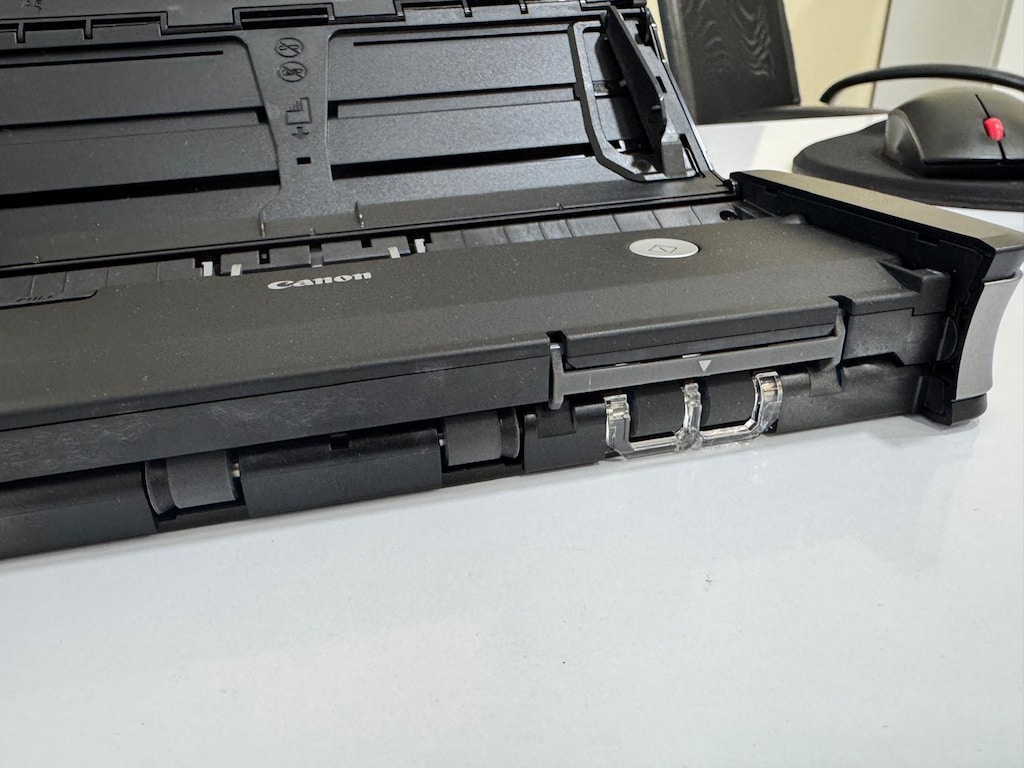 Canon imageFORMULA P-215 Taşınabilir Tarayıcı (USD ile çalışır) - 5