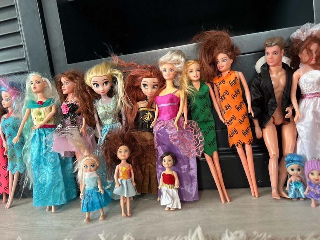 çoklu toplu Barbie bebekler - 7
