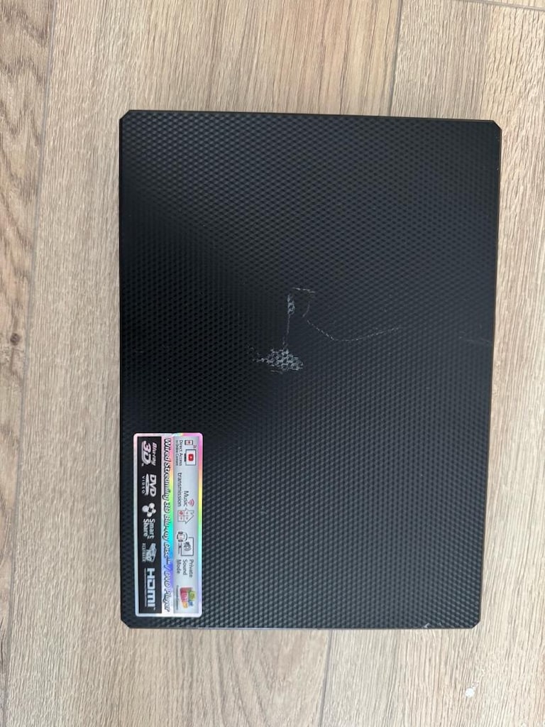 LG BP450 3D Blu-ray DVD Player + Orijinal Kumanda
