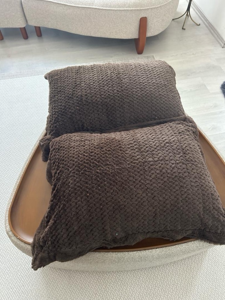 2 adet yastık dokusu yumuşacık sıfır içinde yastık dahil yatak örtüsü