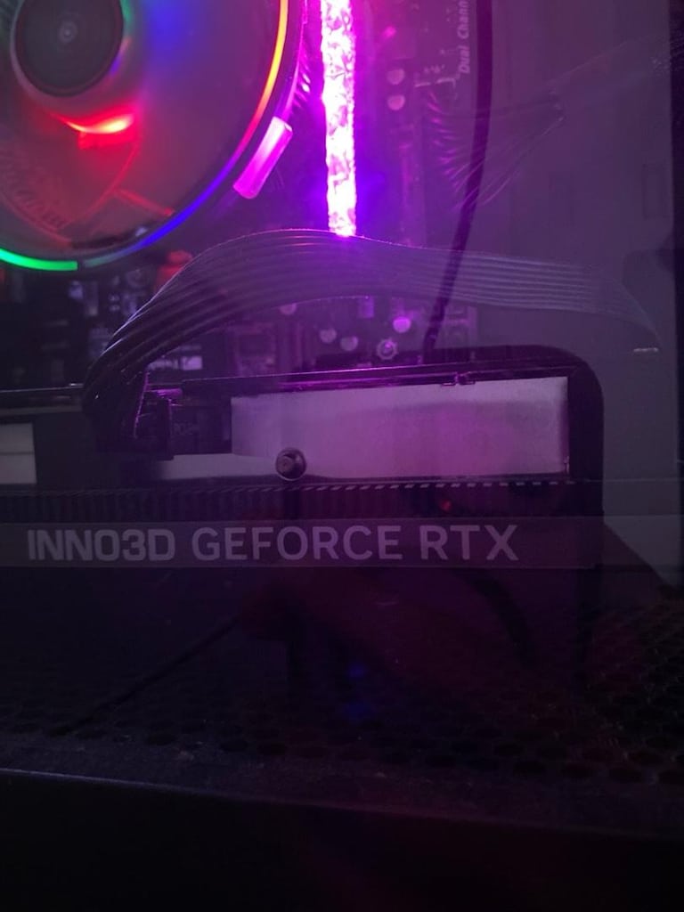 Ryzen 5 5600 | RTX 4060 8 GB | 16 GB RAM | 512 GB NVMe SSD - 3