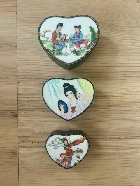 Vintage 3’lü Mineli Takı Kutu set.