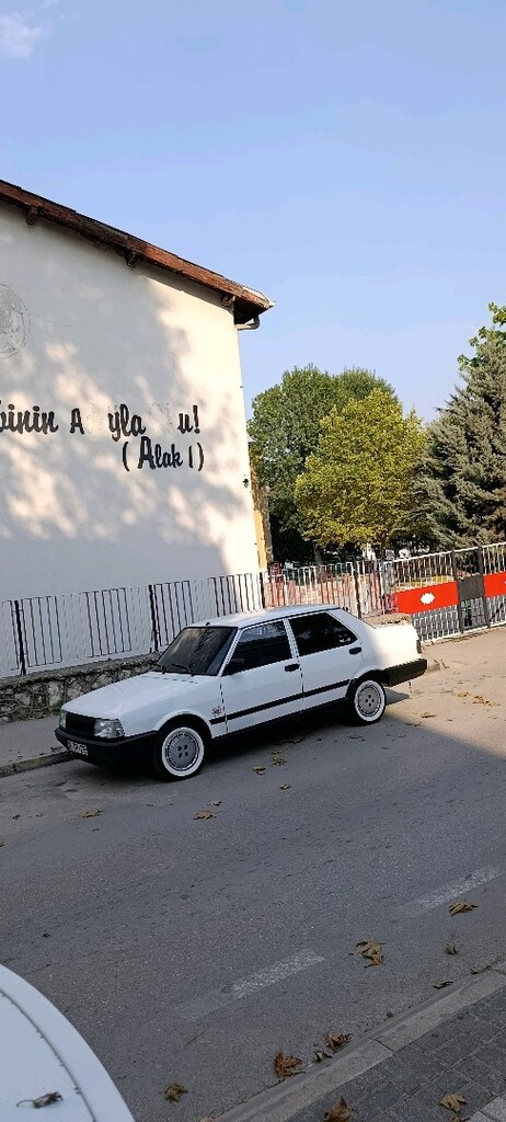 Tofaş Şahin 1.6 - 4