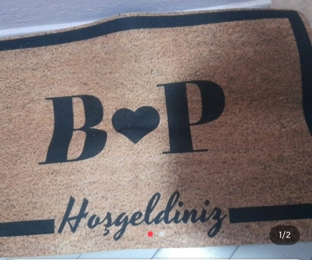 paspas büyük.2 adet var.P&B harfli.tane fiyatıdır!