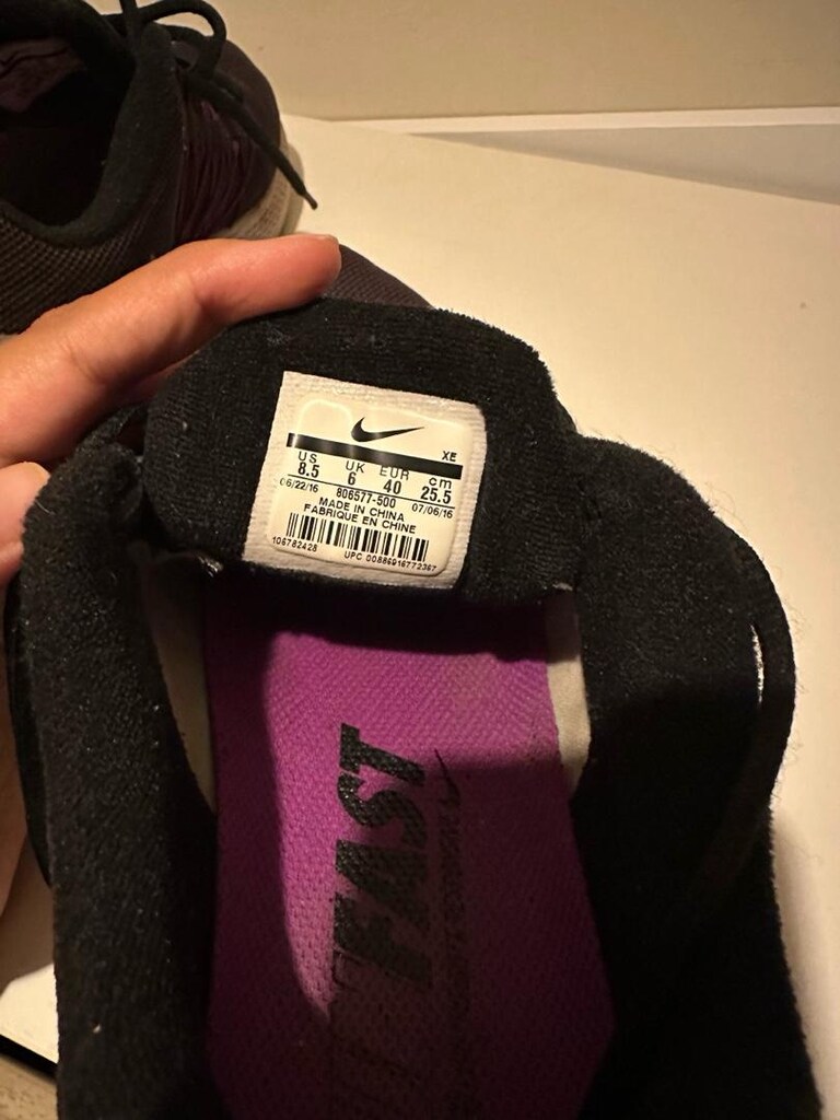 Nike Air Zoom Pegasus 32 (Kadın - Siyah/Mor/Gümüş) modeli - 5