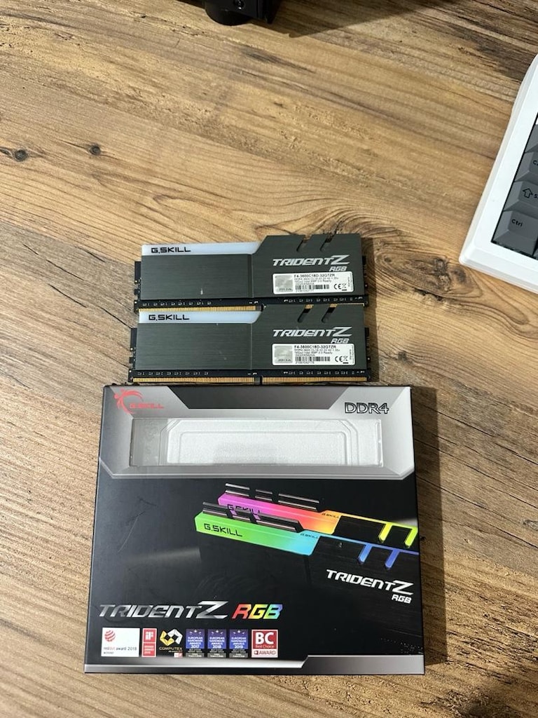 RGB DDR4 3600MHZ 16x2 32GB RAM - 2